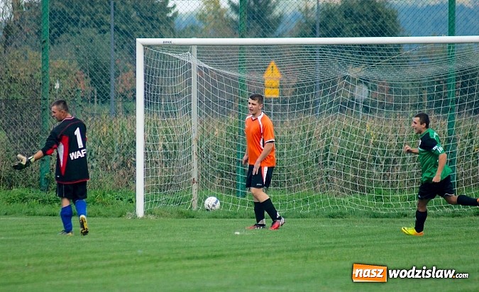 Zdjęcie w galerii na portalu naszwodzislaw.com: B klasa: Olza nie sprostała Wichrowi Płonia wiadomości z regionu