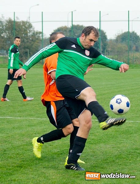 Zdjęcie w galerii na portalu naszwodzislaw.com: B klasa: Olza nie sprostała Wichrowi Płonia wiadomości z regionu