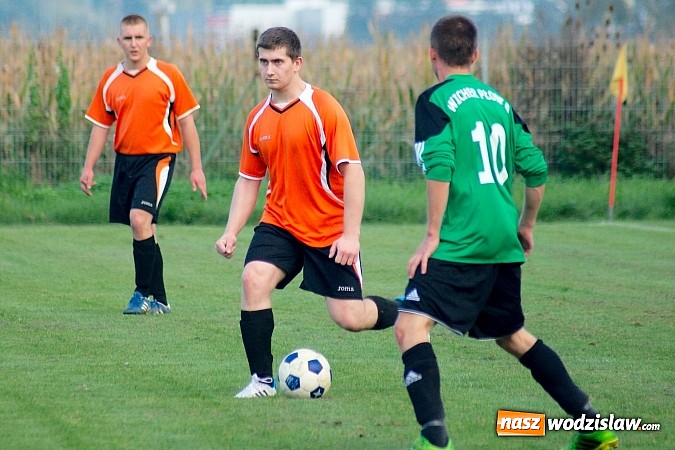 Zdjęcie w galerii na portalu naszwodzislaw.com: B klasa: Olza nie sprostała Wichrowi Płonia wiadomości z regionu