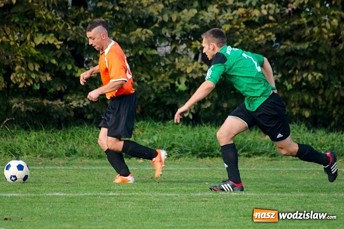 Zdjęcie w galerii na portalu naszwodzislaw.com: B klasa: Olza nie sprostała Wichrowi Płonia wiadomości z regionu