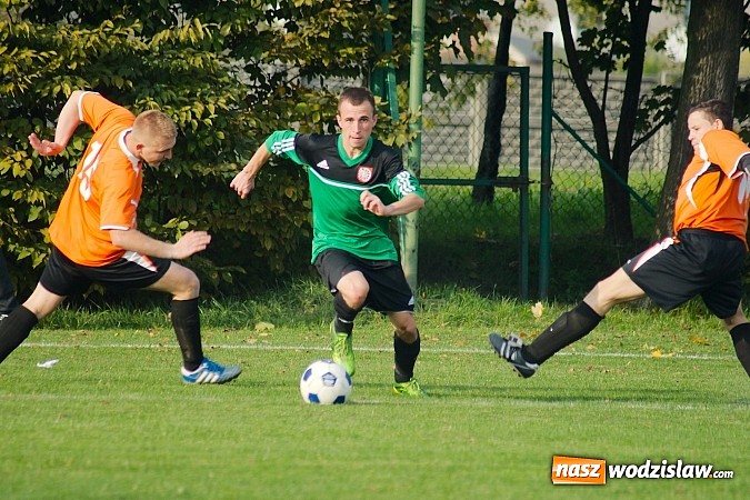 Zdjęcie w galerii na portalu naszwodzislaw.com: B klasa: Olza nie sprostała Wichrowi Płonia wiadomości z regionu