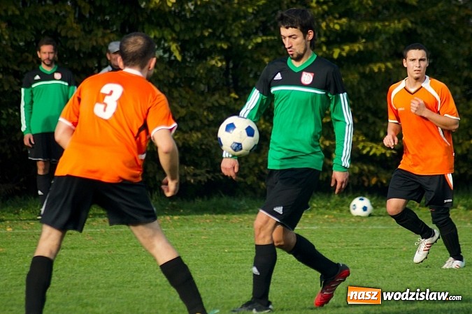 Zdjęcie w galerii na portalu naszwodzislaw.com: B klasa: Olza nie sprostała Wichrowi Płonia wiadomości z regionu