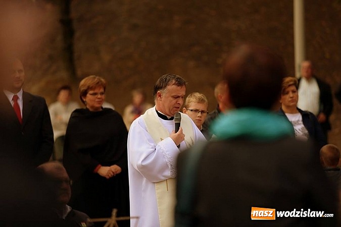 Zdjęcie w galerii na portalu naszwodzislaw.com: Tężnia w Radlinie raczyła dzisiaj gości nie tylko właściwościami zdrowotnymi wiadomości z regionu