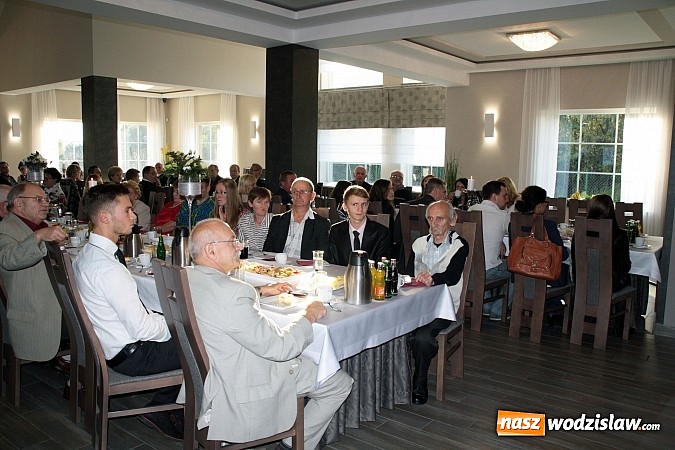 Zdjęcie w galerii na portalu naszwodzislaw.com: Sportowcy i działacze w dziedzinie kultury otrzymali nagrody wiadomości z regionu