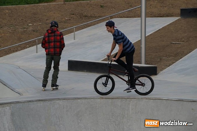 Zdjęcie w galerii na portalu naszwodzislaw.com: Budowa skateparku zakończona! wiadomości z regionu
