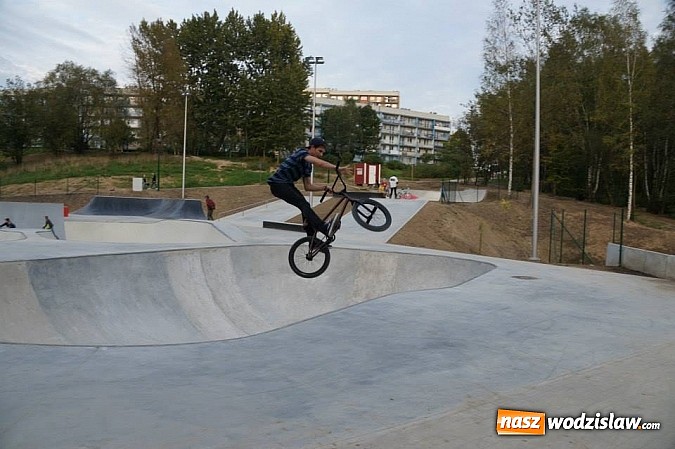 Zdjęcie w galerii na portalu naszwodzislaw.com: Budowa skateparku zakończona! wiadomości z regionu