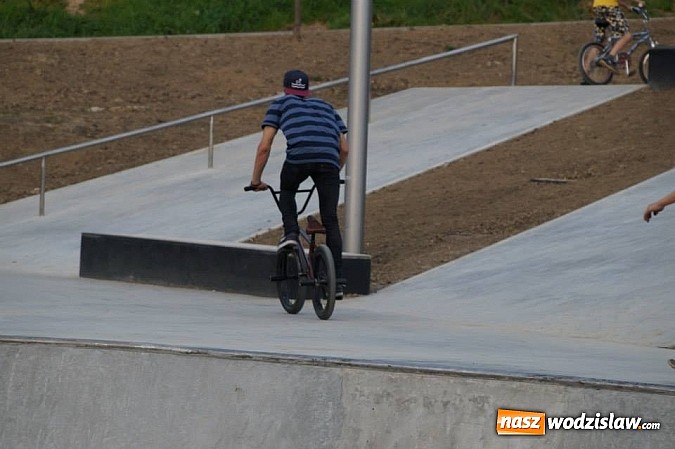 Zdjęcie w galerii na portalu naszwodzislaw.com: Budowa skateparku zakończona! wiadomości z regionu