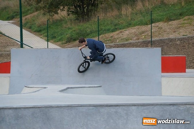 Zdjęcie w galerii na portalu naszwodzislaw.com: Budowa skateparku zakończona! wiadomości z regionu