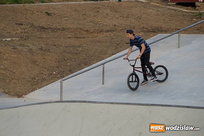 Zdjęcie w galerii na portalu naszwodzislaw.com: Budowa skateparku zakończona! wiadomości z regionu