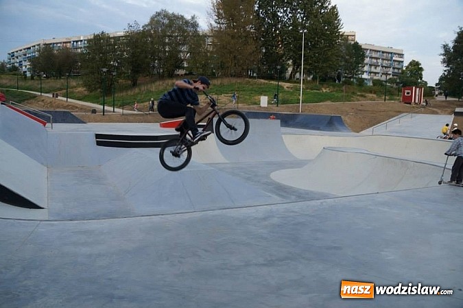Zdjęcie w galerii na portalu naszwodzislaw.com: Budowa skateparku zakończona! wiadomości z regionu