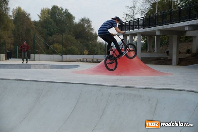 Zdjęcie w galerii na portalu naszwodzislaw.com: Budowa skateparku zakończona! wiadomości z regionu