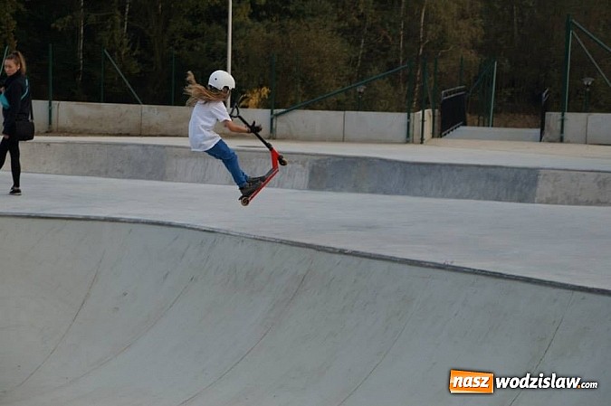 Zdjęcie w galerii na portalu naszwodzislaw.com: Budowa skateparku zakończona! wiadomości z regionu