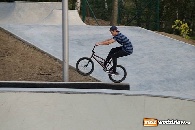 Zdjęcie w galerii na portalu naszwodzislaw.com: Budowa skateparku zakończona! wiadomości z regionu