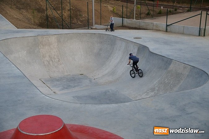 Zdjęcie w galerii na portalu naszwodzislaw.com: Budowa skateparku zakończona! wiadomości z regionu