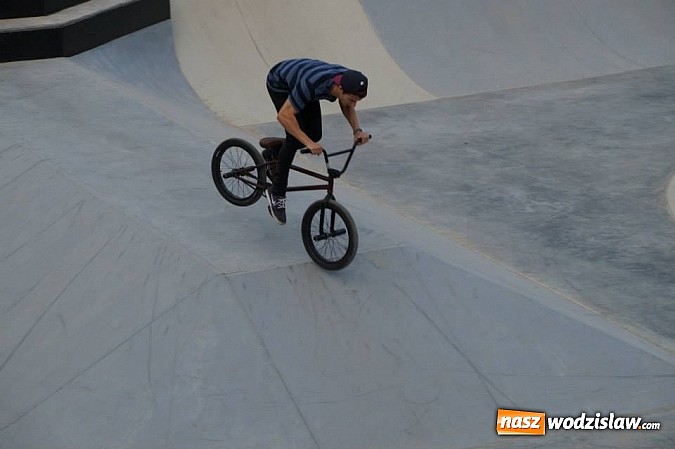 Zdjęcie w galerii na portalu naszwodzislaw.com: Budowa skateparku zakończona! wiadomości z regionu