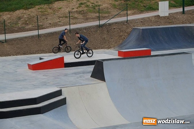 Zdjęcie w galerii na portalu naszwodzislaw.com: Budowa skateparku zakończona! wiadomości z regionu
