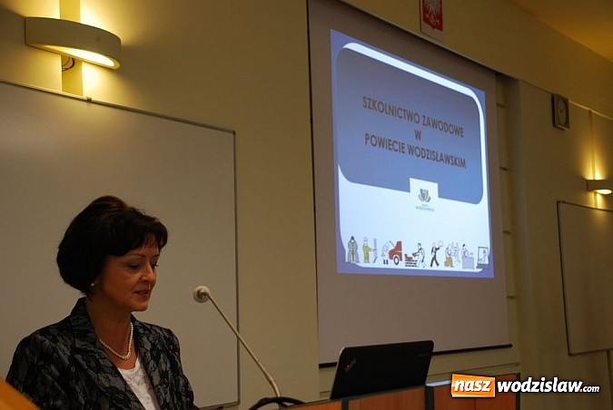 Zdjęcie w galerii na portalu naszwodzislaw.com: Czego pracodawcy oczekują od absolwentów szkół zawodowych? wiadomości z regionu
