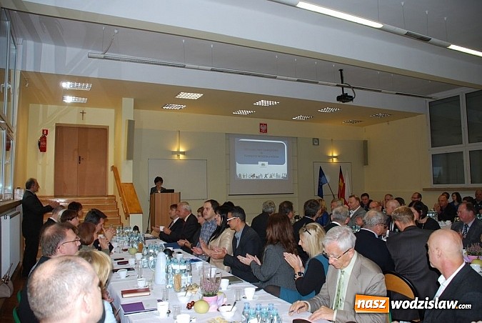 Zdjęcie w galerii na portalu naszwodzislaw.com: Czego pracodawcy oczekują od absolwentów szkół zawodowych? wiadomości z regionu