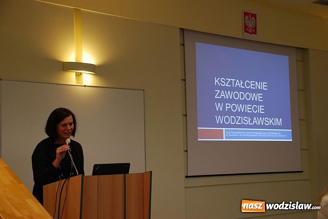 Zdjęcie w galerii na portalu naszwodzislaw.com: Czego pracodawcy oczekują od absolwentów szkół zawodowych? wiadomości z regionu