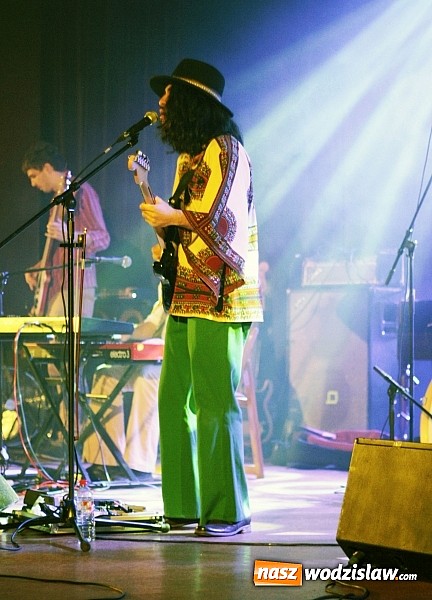 Zdjęcie w galerii na portalu naszwodzislaw.com: Ania Rusowicz wystąpiła w WCK. Na koncercie pojawiła się Elżbieta Bieńkowska wiadomości z regionu