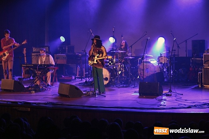 Zdjęcie w galerii na portalu naszwodzislaw.com: Ania Rusowicz wystąpiła w WCK. Na koncercie pojawiła się Elżbieta Bieńkowska wiadomości z regionu