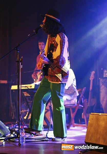 Zdjęcie w galerii na portalu naszwodzislaw.com: Ania Rusowicz wystąpiła w WCK. Na koncercie pojawiła się Elżbieta Bieńkowska wiadomości z regionu