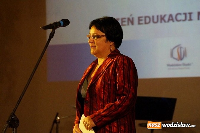 Zdjęcie w galerii na portalu naszwodzislaw.com: Dzień Edukacji Narodowej wiadomości z regionu