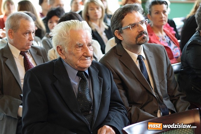 Zdjęcie w galerii na portalu naszwodzislaw.com: Raciborska uczelnia zainaugurowała dziś uroczyście nowy rok akademicki wiadomości z regionu