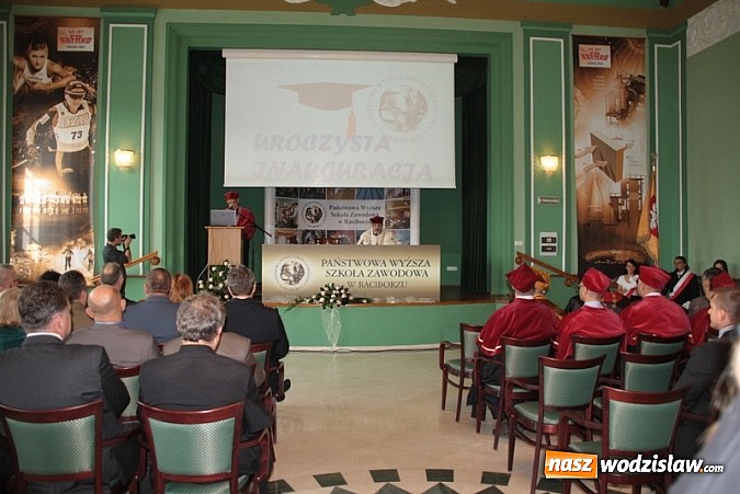 Zdjęcie w galerii na portalu naszwodzislaw.com: Raciborska uczelnia zainaugurowała dziś uroczyście nowy rok akademicki wiadomości z regionu