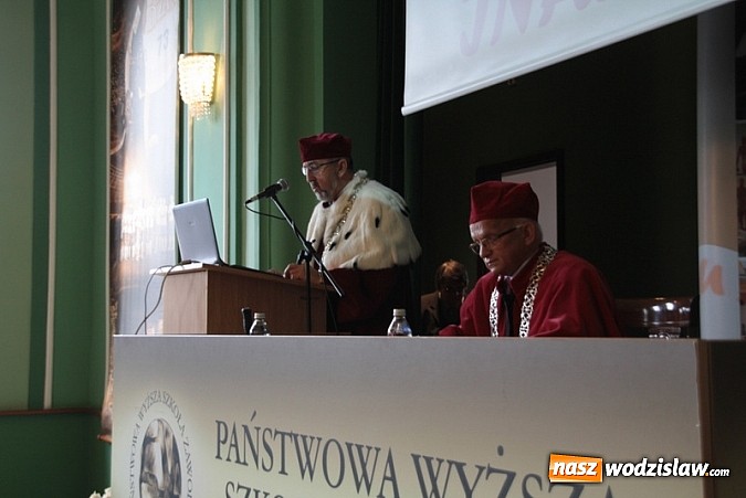 Zdjęcie w galerii na portalu naszwodzislaw.com: Raciborska uczelnia zainaugurowała dziś uroczyście nowy rok akademicki wiadomości z regionu