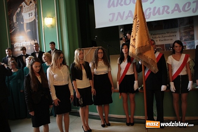 Zdjęcie w galerii na portalu naszwodzislaw.com: Raciborska uczelnia zainaugurowała dziś uroczyście nowy rok akademicki wiadomości z regionu