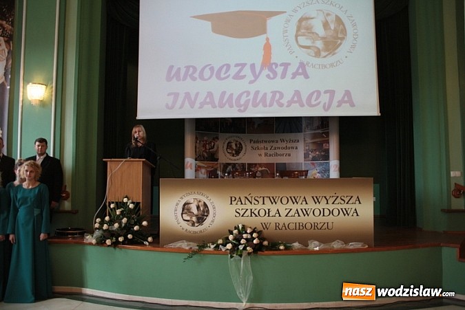 Zdjęcie w galerii na portalu naszwodzislaw.com: Raciborska uczelnia zainaugurowała dziś uroczyście nowy rok akademicki wiadomości z regionu