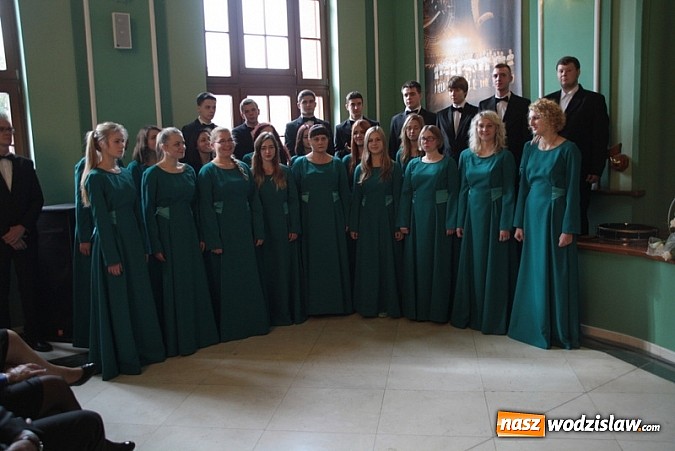 Zdjęcie w galerii na portalu naszwodzislaw.com: Raciborska uczelnia zainaugurowała dziś uroczyście nowy rok akademicki wiadomości z regionu