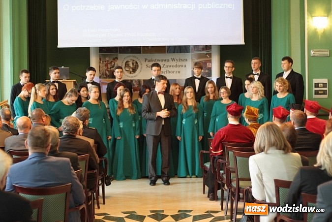 Zdjęcie w galerii na portalu naszwodzislaw.com: Raciborska uczelnia zainaugurowała dziś uroczyście nowy rok akademicki wiadomości z regionu