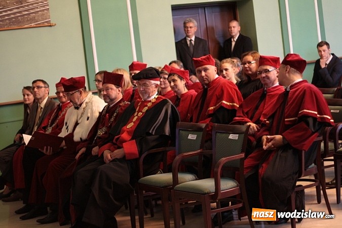 Zdjęcie w galerii na portalu naszwodzislaw.com: Raciborska uczelnia zainaugurowała dziś uroczyście nowy rok akademicki wiadomości z regionu