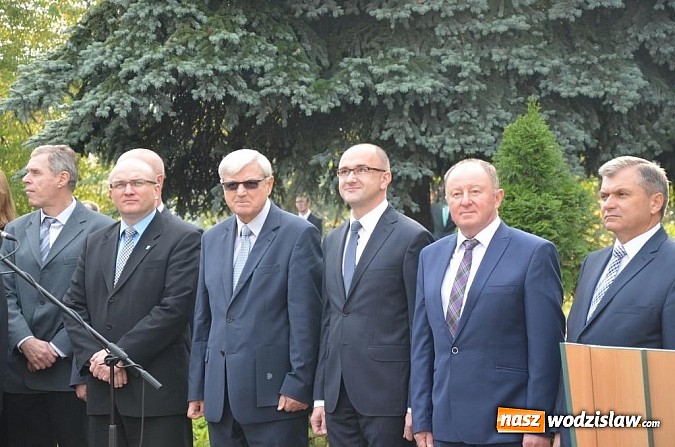 Zdjęcie w galerii na portalu naszwodzislaw.com: Zesp&oacute;ł Szk&oacute;ł Zawodowych w Wodzisławiu Śląskim ma nowego patrona wiadomości z regionu