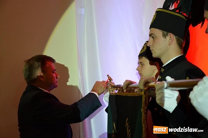 Zdjęcie w galerii na portalu naszwodzislaw.com: Zesp&oacute;ł Szk&oacute;ł Zawodowych w Wodzisławiu Śląskim ma nowego patrona wiadomości z regionu