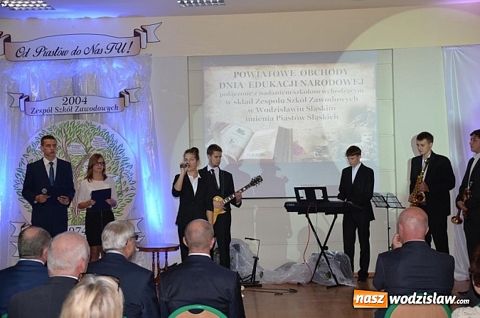 Zdjęcie w galerii na portalu naszwodzislaw.com: Zesp&oacute;ł Szk&oacute;ł Zawodowych w Wodzisławiu Śląskim ma nowego patrona wiadomości z regionu