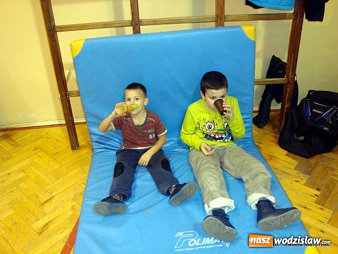 Zdjęcie w galerii na portalu naszwodzislaw.com: Klub TKKF Relaks samodzielnym liderem  w lidze okręgowej wiadomości z regionu