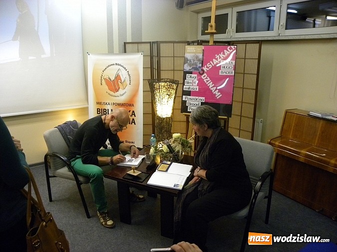 Zdjęcie w galerii na portalu naszwodzislaw.com: Jacek Hugo-Bader odwiedził Wodzisław wiadomości z regionu