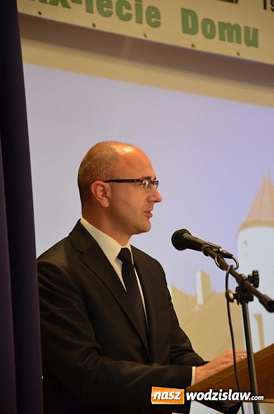 Zdjęcie w galerii na portalu naszwodzislaw.com: Wojewoda Piotr Litwa nominowany do Ice Bucket Challenge na XX lecie DPS w Gorzycach! wiadomości z regionu