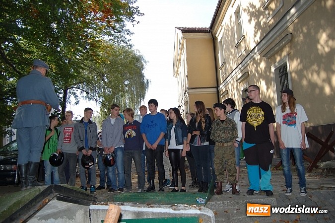 Zdjęcie w galerii na portalu naszwodzislaw.com: Uczestniczyli w niezwykłym spotkaniu z historią wiadomości z regionu