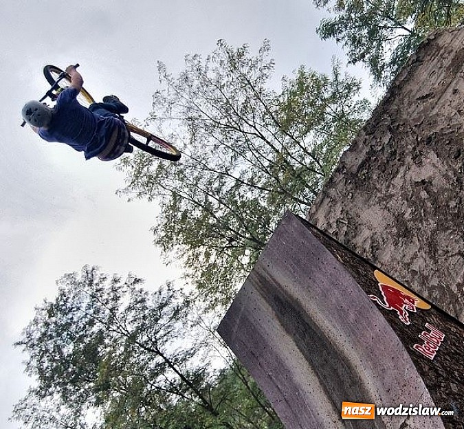 Zdjęcie w galerii na portalu naszwodzislaw.com: EXTREME DAY – Zakończenie sezonu w mistrzowskim wykonaniu wiadomości z regionu