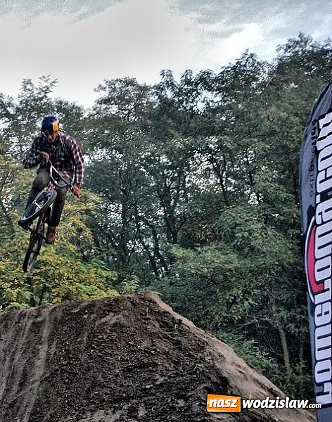 Zdjęcie w galerii na portalu naszwodzislaw.com: EXTREME DAY – Zakończenie sezonu w mistrzowskim wykonaniu wiadomości z regionu