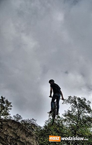 Zdjęcie w galerii na portalu naszwodzislaw.com: EXTREME DAY – Zakończenie sezonu w mistrzowskim wykonaniu wiadomości z regionu