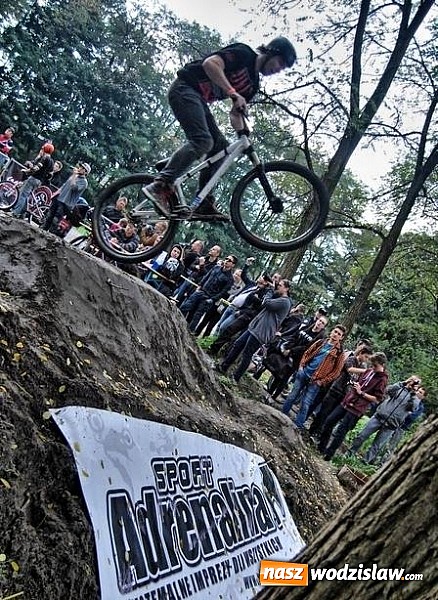 Zdjęcie w galerii na portalu naszwodzislaw.com: EXTREME DAY – Zakończenie sezonu w mistrzowskim wykonaniu wiadomości z regionu