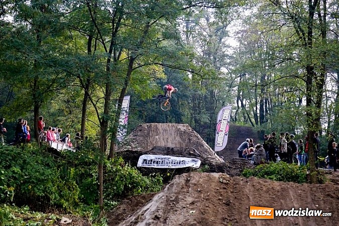 Zdjęcie w galerii na portalu naszwodzislaw.com: EXTREME DAY – Zakończenie sezonu w mistrzowskim wykonaniu wiadomości z regionu