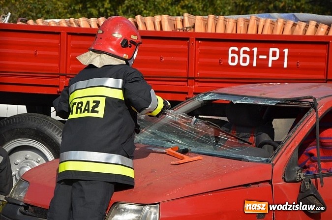 Zdjęcie w galerii na portalu naszwodzislaw.com: Wodzisławskie starostwo przekazało strażakom nowoczesny sprzęt ratowniczy   wiadomości z regionu