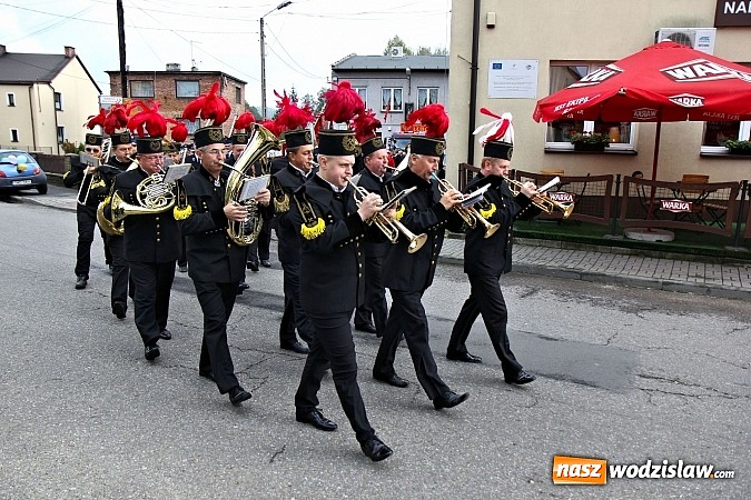 Zdjęcie w galerii na portalu naszwodzislaw.com: 110-lecie OSP oraz poświęcenie nowego wozu strażackiego, czyli wielkie święto w Lubomi wiadomości z regionu