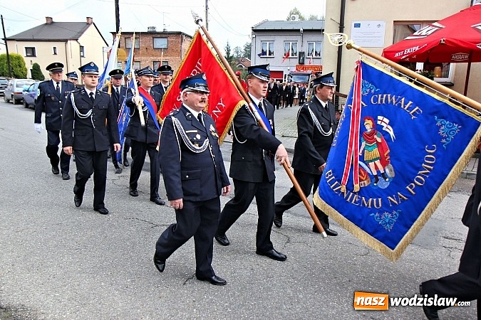 Zdjęcie w galerii na portalu naszwodzislaw.com: 110-lecie OSP oraz poświęcenie nowego wozu strażackiego, czyli wielkie święto w Lubomi wiadomości z regionu